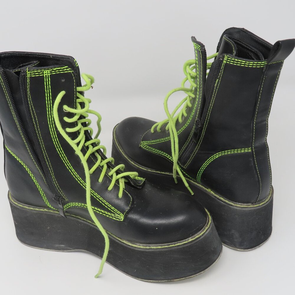Koi Platform Boots